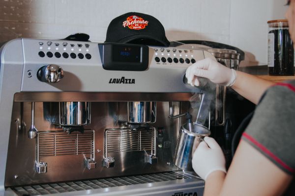 Quelle cafetière pour un usage professionnel ?
